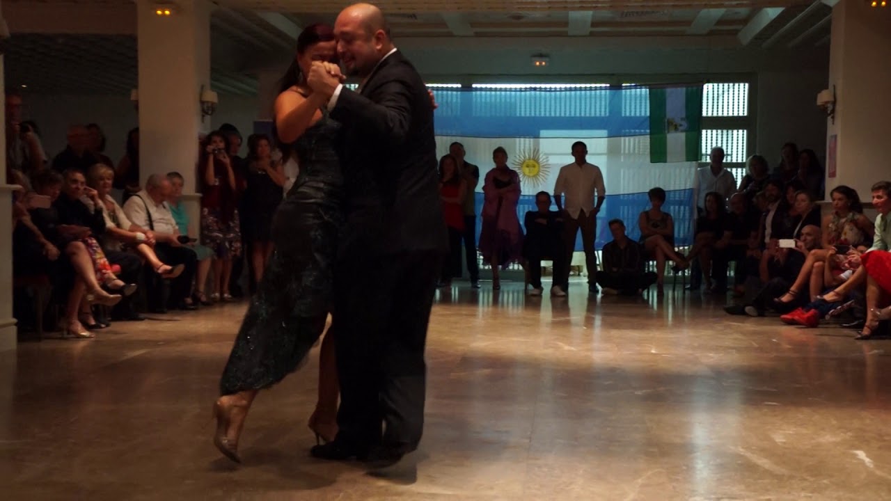 Diego Benavidez y Natasha Agudelo - "Varón"