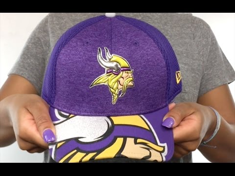 Vikings '2017 NFL ONSTAGE FLEX' Hat by New Era