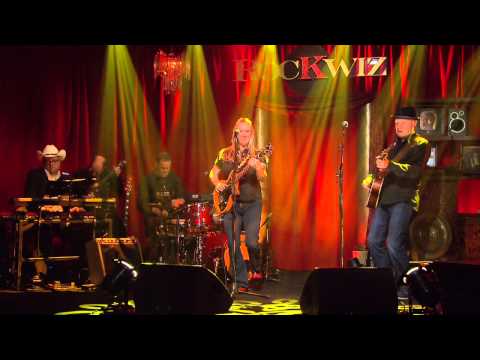 RocKwiz - Russell Morris and Fiona Boyes - Smokestack Lightning