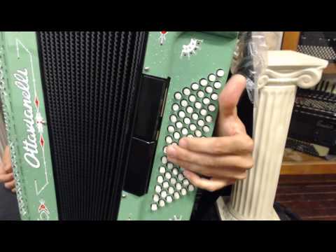 How to Play a 72 Bass Accordion - Lesson 2 - Irish Jig in E Dorian - Road to Lisdoonvarna