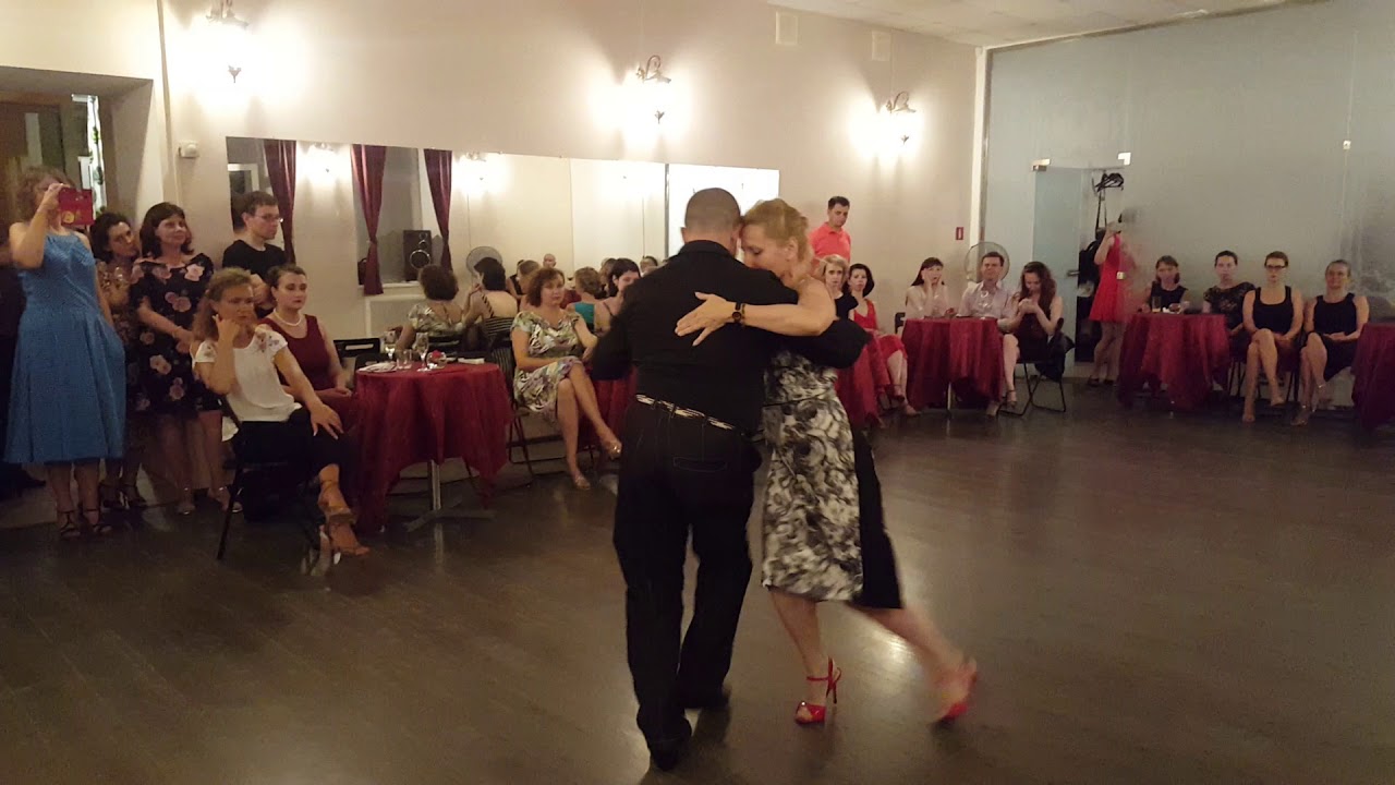 Alexei Roschektaev & Irina Nekrasova @ Milonga "El Salon" 2/3