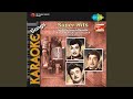 Nilavu Oru PennagiUlagam Sutrum Valiban