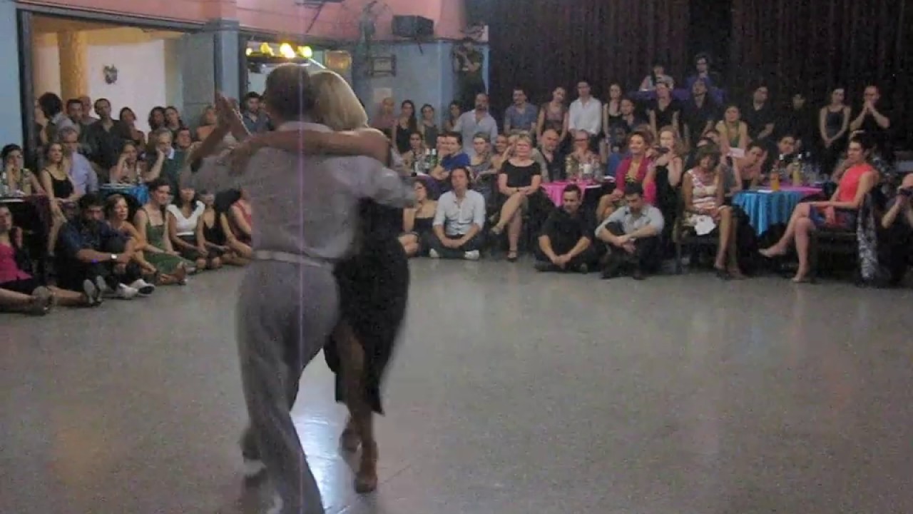 ALEJANDRA MANTIÑAN y MARTIN OJEDA en Viva La Pepa Milonga (2/4)