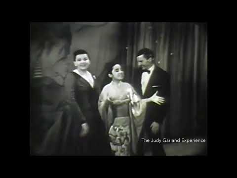 JUDY GARLAND & MITSUKO SAWAMURA sing COLE PORTER' s It's De-Lovely with an assist from DAVID WAYNE