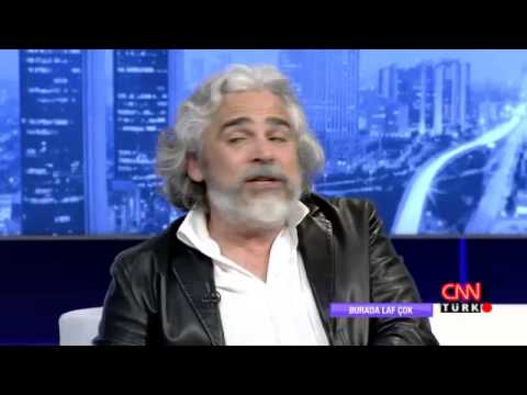 Canlı yayında Pir Sultan Abdal şiiri okudu