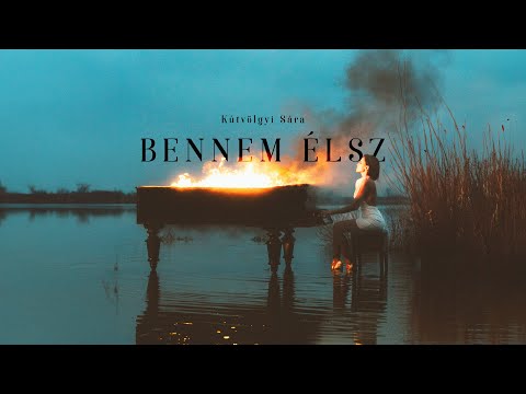KÚTVÖLGYI SÁRA - BENNEM ÉLSZ (OFFICIAL MUSIC VIDEO)