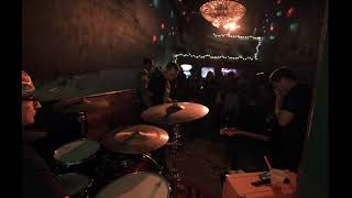 Broken Things covering Pinhead Gunpowder @ The Bends