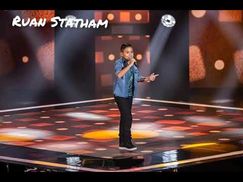 Matheus Martins cantou - Amor distante - The Voice kids