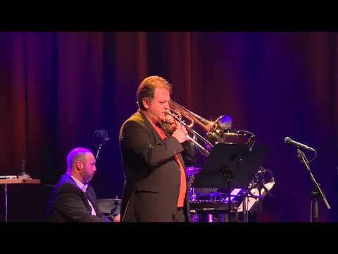 UNIT BRASS ENSEMBLE / In The Hall of The Moutain King  / Edvard GRIEG : Arr & Solo WOUTER LOOSE