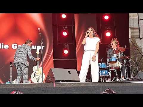 Andie Gabauer feat. Monika Ballwein 20.08.2022 @ Linzer Kronefest