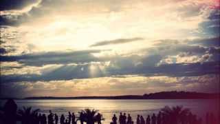 Maribou State - Moon Circles