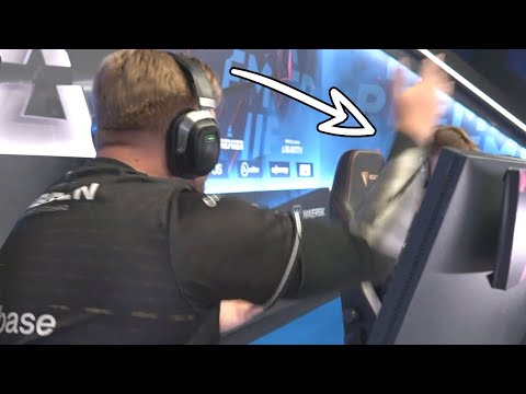 tabseN trashtalking his teammate AHAHAHAHA