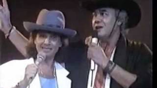 Roberto Carlos e Erasmo Carlos - Sentado a beira do caminho