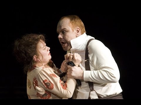 Alban Berg [Άλμπαν Μπεργκ], Wozzeck [Βότσεκ]. Ο αρχιμουσικός Mark Elder [Μαρκ Έλντερ] εξηγεί τη διαβάθμιση ανάμεσα στην ομιλία, στο απαγγελτικό τραγούδι και στο άσμα, όπως τη σημειογραφεί ο συνθέτης. Συμμετέχουν ο βαρύτονος James Cleverton [Τζέιμς Κλέβερτον] και ο πιανίστας Geoffrey Paterson [Τζέφρυ Πάτερσον].