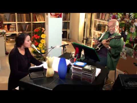 Leila Pinheiro & Roberto Menescal -Tanto Que Aprendi de Amor - Fátima Guedes