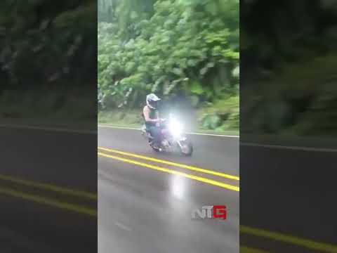 Idiota al volante se estrella, accidente de moto Zurquí, sobre Ruta 32. Costa Rica