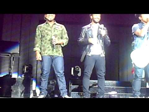 Doo Wop Intro (with  Phil, Phredley & Jamareo ) - Bruno Mars Oberhausen