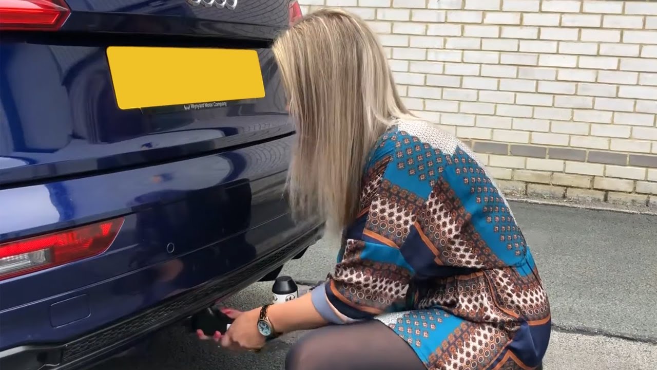 Watch video Audi Q5 Vertically Detachable Tow Bar - Towing for SUVs, 4x4s and Pickups Now Audi Q5 Vertically Detachable Tow Bar - Towing for SUVs, 4x4s and Pickups