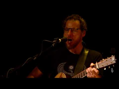 The Infamous Stringdusters - Truth and Love (Live on eTown)