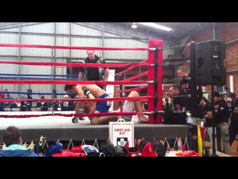 Dans Fight (Round 1).MOV