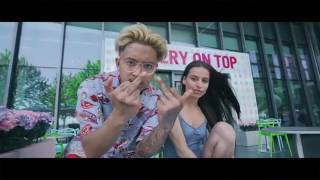 Window Of A Honda   Pryde