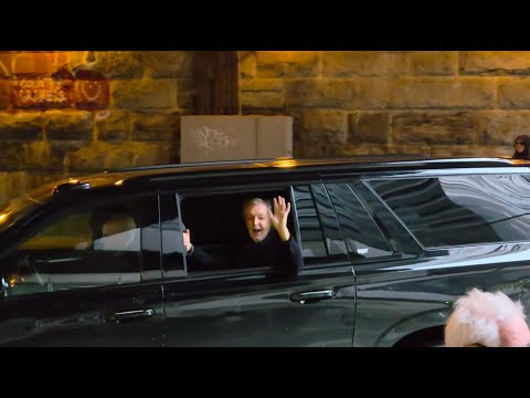Video Paul McCartney arriving at Centre Bell in Montreal 2025