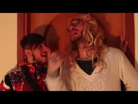 Carolina, Ciruzzo e il mostro Chanel! - Carmine Migliaccio