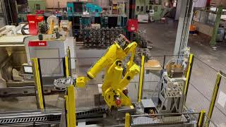 Fanuc M-900iB industrial robot | Image 4 - Machineryline