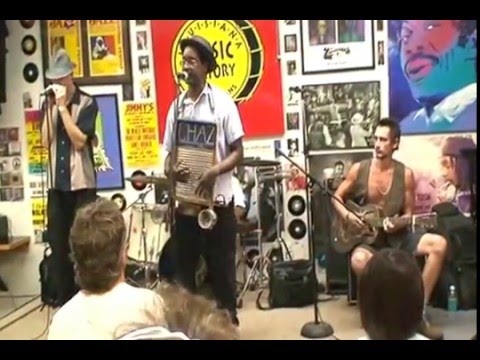 WASHBOARD CHAZ BLUES TRIO @ Louisiana Music Factory JazzFest  2007