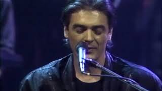 Daniel Lavoie - Live á 1989 á l&#39;Outremont. Lys et délices.