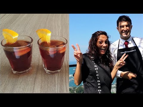 Glรถgg - How to Make Spicy Swedish Mulled Wine at home