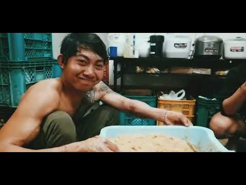 Anak rantau ritatkala penampahan galungan