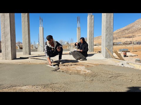 When love works miracles; Pregnant Shokoofeh helps Afshin with house renovation