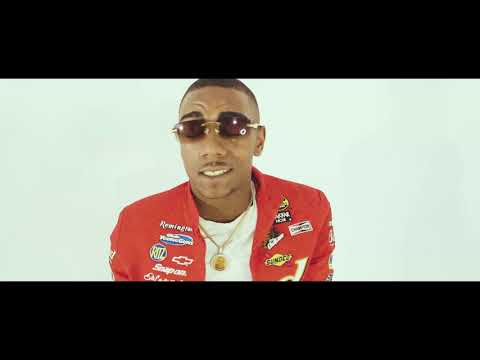 Wiz Mack ft. Vess Savage- Clicking (Offical Video)