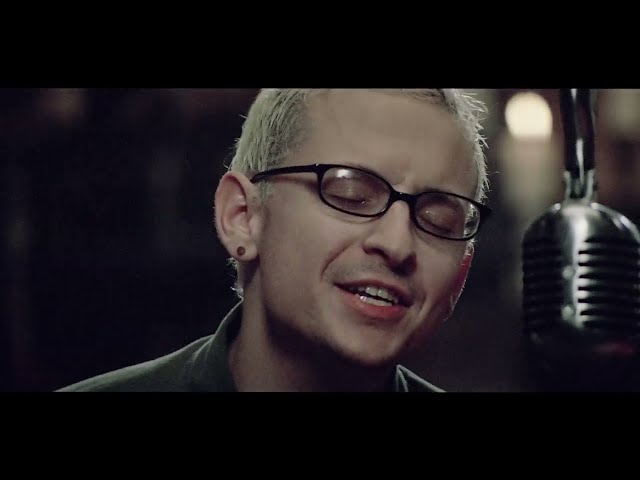 Video zu 'Numb' ansehen