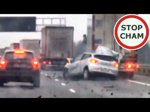 Pijany kierowca na autostradzie