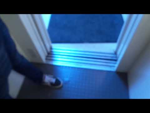 Very Nice 1999 OTIS Roped Hydraulic Elevator @ Kirkkokatu 2, Kokkola, Finland