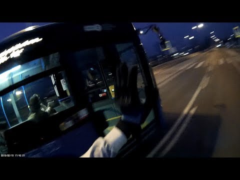 Tánc a figyelmes buszsofőrrel - Dancing with the nice bus driver