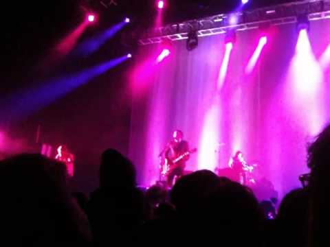 Thumbnail for silversun pickups - growing old is getting old ( live ) @ the fox theater by Silversun Pickups