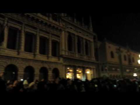 Venedig 16/17 - 008 - Silvester auf dem Markusplatz