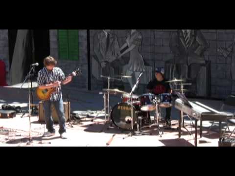 Griffin Stoller performs Eruption by Eddie van Halen