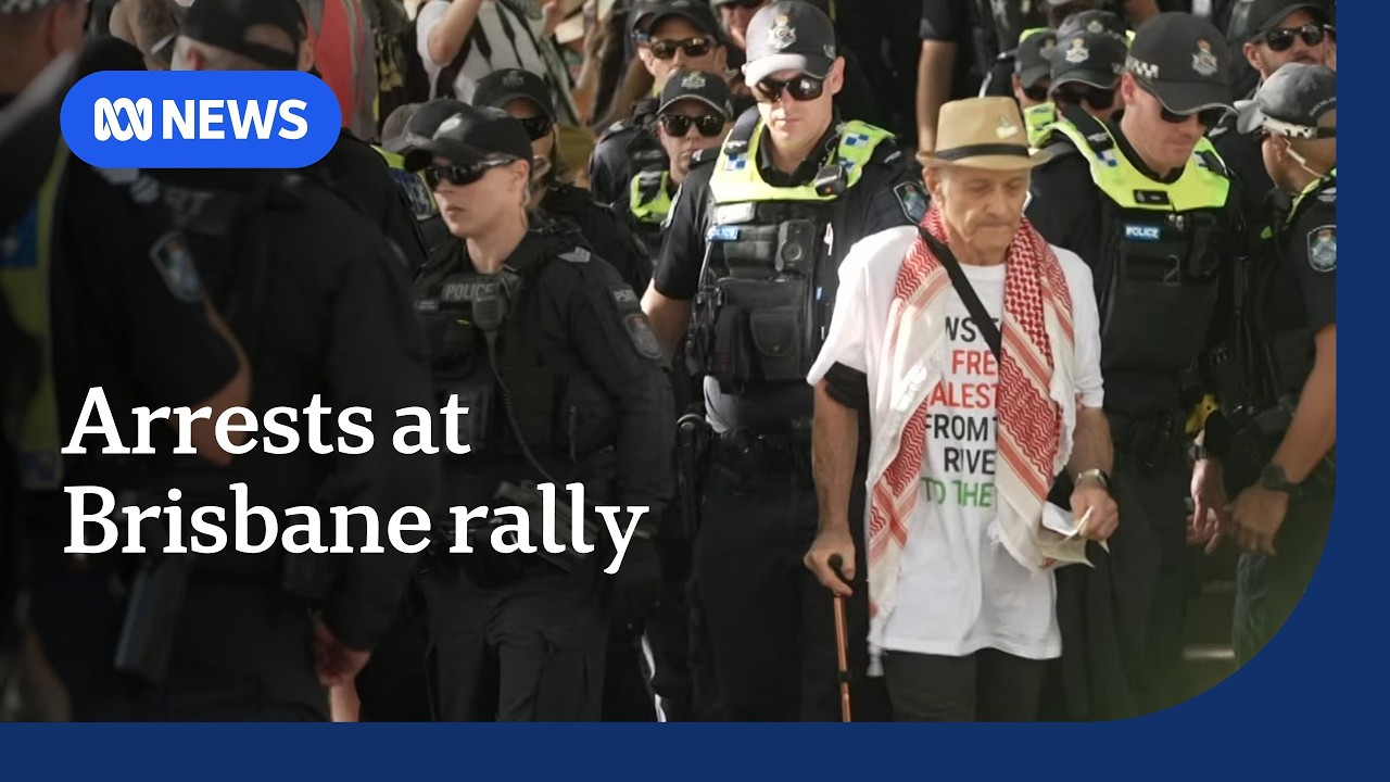 Multiple arrests at pro-Palestine rally in Brisbane after chanting of banned phrase | ABC NEWS