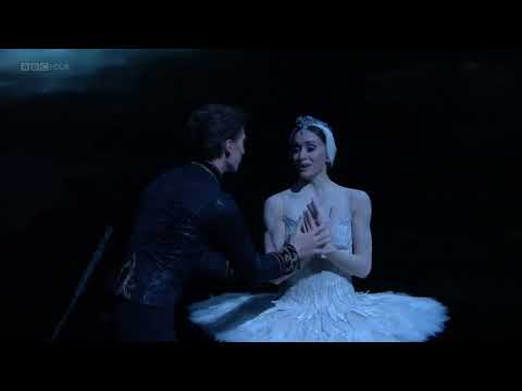 Swan Lake -  Act IV Pas De Deux - Vadim Muntagirov & Marianela Nuñez  - Royal Ballet (2018)