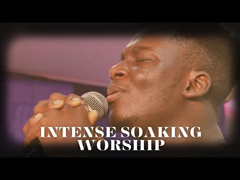 Paul Tomisin Ministering in Spiritual Songs