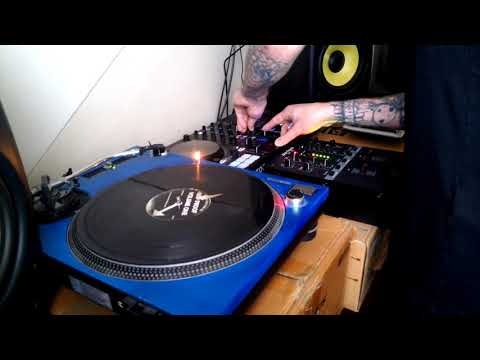 Jungle Cakes selection - Drum n Bass, Jungle, Old Skool UK Hardcore mix