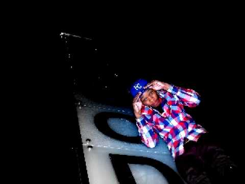 Ralphie Ft. Young Sam - Pretty Girls & Smoke Sessions (Audio)