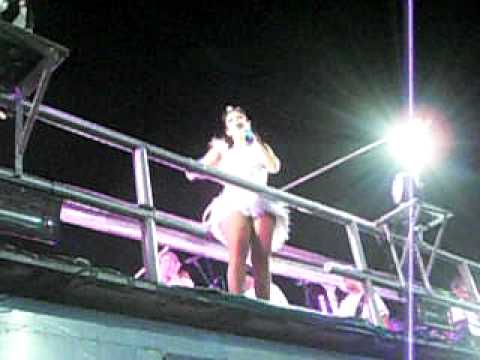 Ivete Sangalo - Medley (Me Abraça/ Eternamente / Tá Tudo Bem/ Pegue Aí)