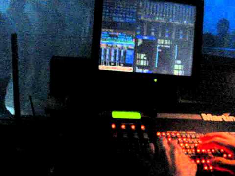 Dj Chiq @ Delite 9.MPG