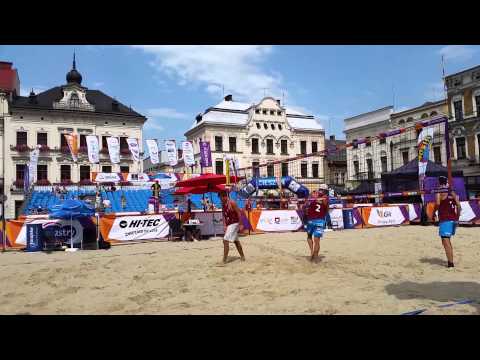 Plaża Open Cieszyn 2014, rozgrzewka przed meczem