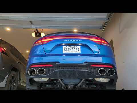 2023 Kia Stinger GT2 (Borla active exhaust 2022+ cold startup and revved to 2500)